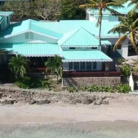 Bequia Beachfront Villa Hotel Friendship エクステリア 写真