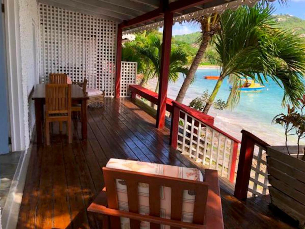 Bequia Beachfront Villa Hotel Friendship エクステリア 写真