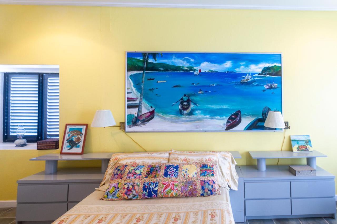 Bequia Beachfront Villa Hotel Friendship エクステリア 写真